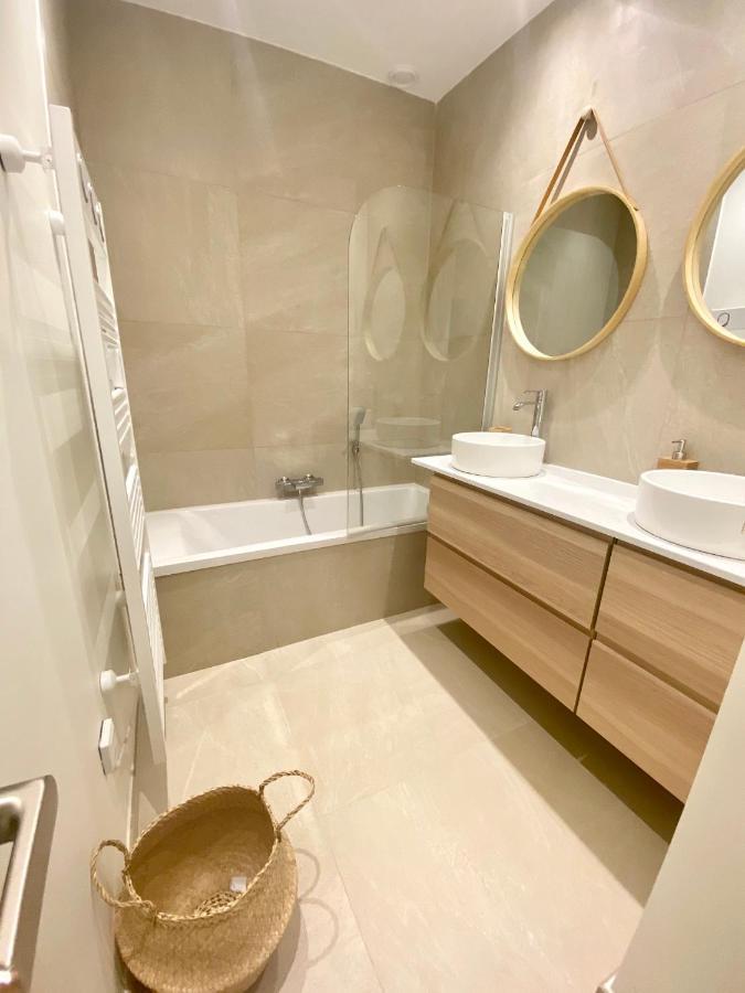 The Luxury Green Penthouse In City Center With Terrace And Free Parking Luxemburg Exterior foto
